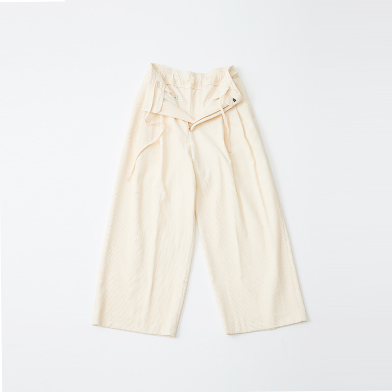 Two tuck wide banding pants_Ivory