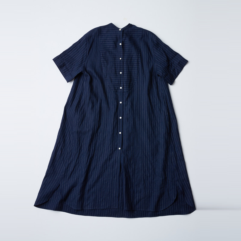 Front parted shirring dress_Navy