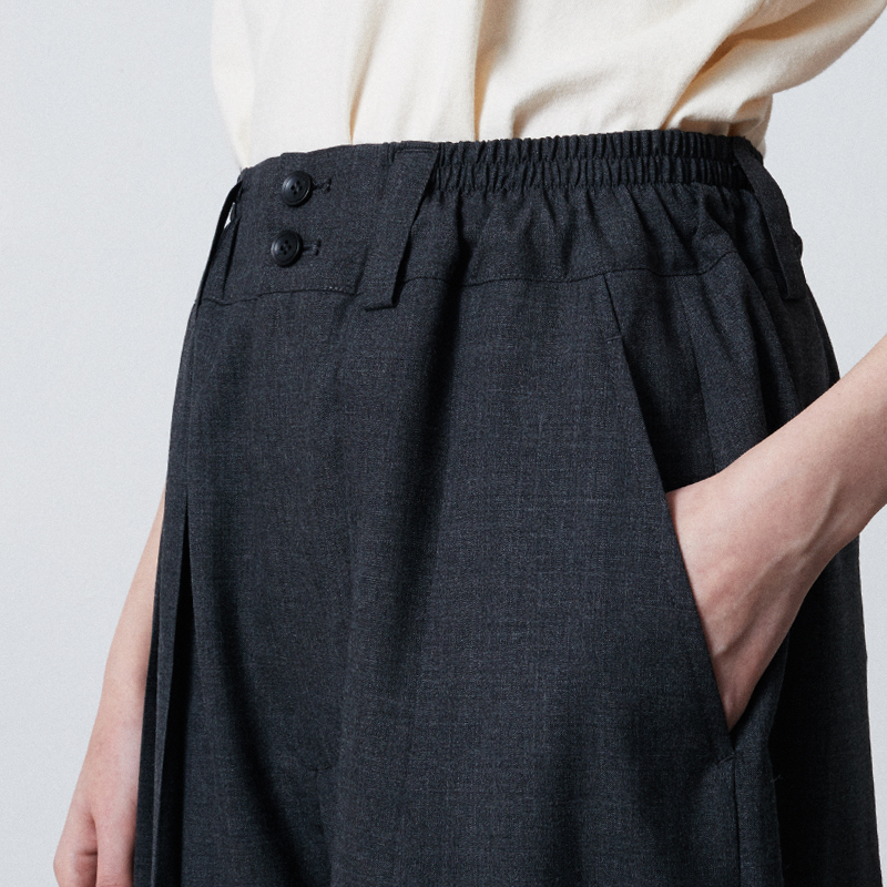 Two button banding string pants_Charcoal